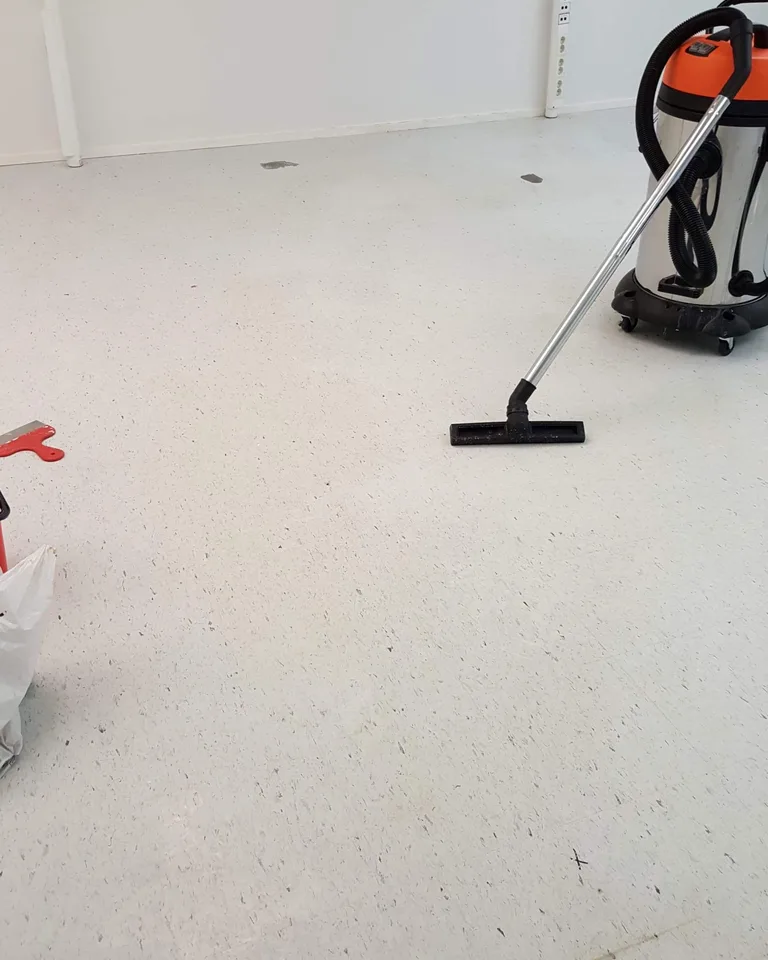 Move-out cleaning without the stress.